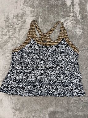 Xhiliration Tank Top - L